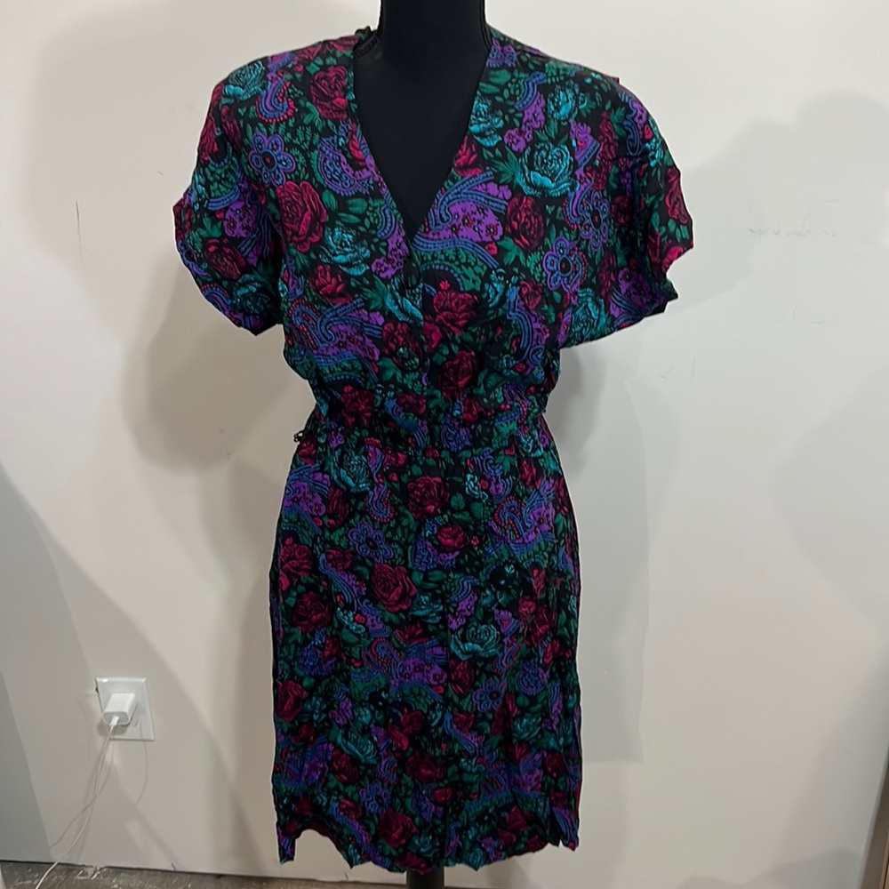 Pellini petites by Von Bramlett LA MILAN NY 5/6 flowers print shorts sleeve
